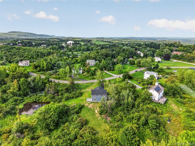 9 Bills Lane, Milton, NY 12547