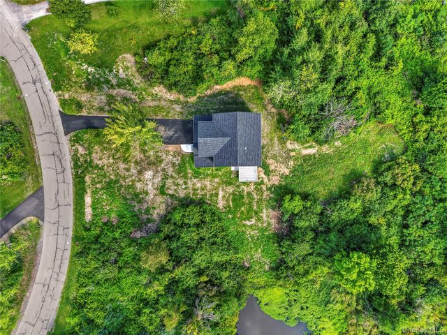 9 Bills Lane, Milton, NY 12547