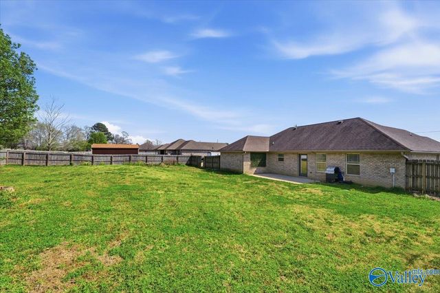 27883 Phillip Wagnon Drive, Athens, AL 35613