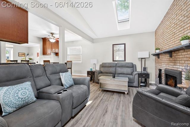 21659 Birch Street, Trenton, MI 48183