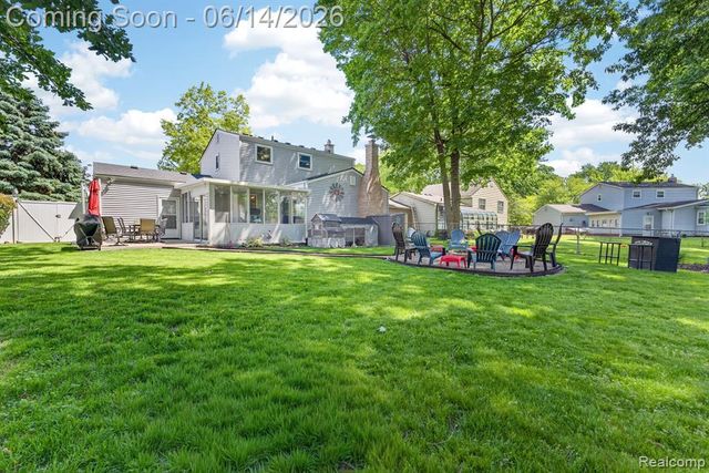 21659 Birch Street, Trenton, MI 48183