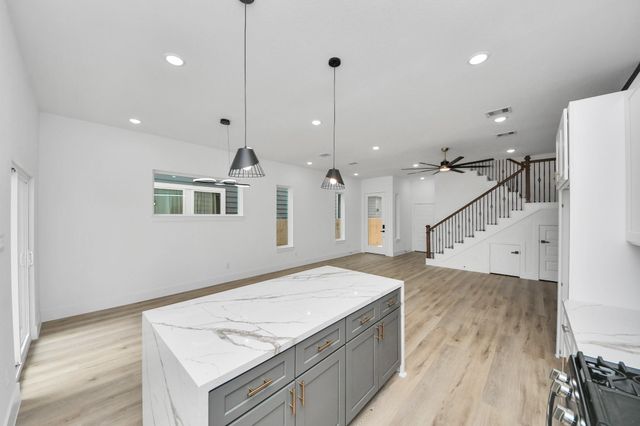 3524 Rebecca Street, Houston, TX 77021