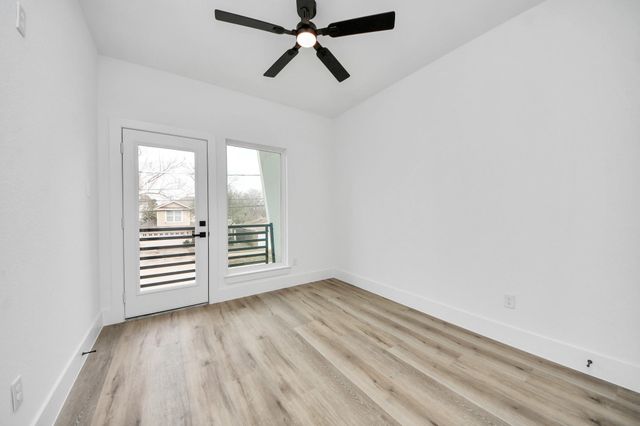 3524 Rebecca Street, Houston, TX 77021