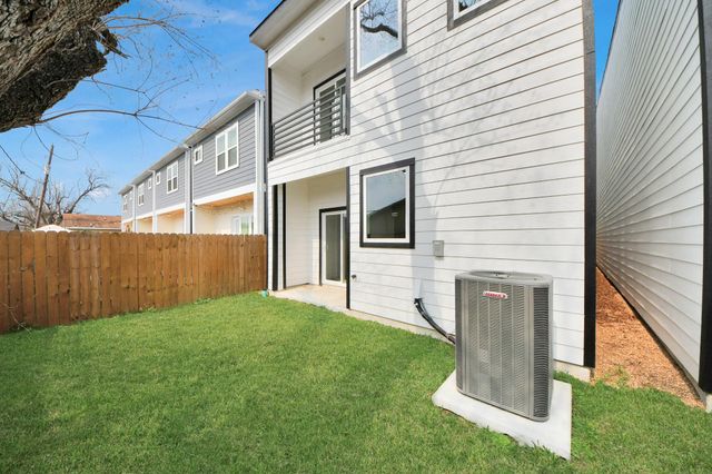 3524 Rebecca Street, Houston, TX 77021