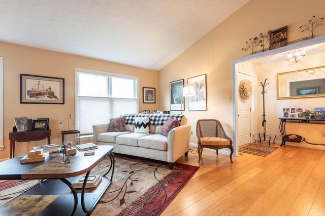 2258 E Cape Cod Drive, Bloomington, IN 47401