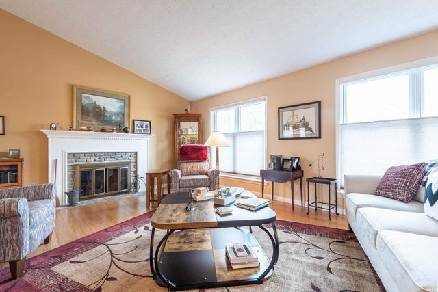 2258 E Cape Cod Drive, Bloomington, IN 47401