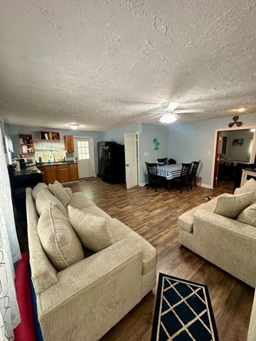 449 Johns Road, Nancy, KY 42544