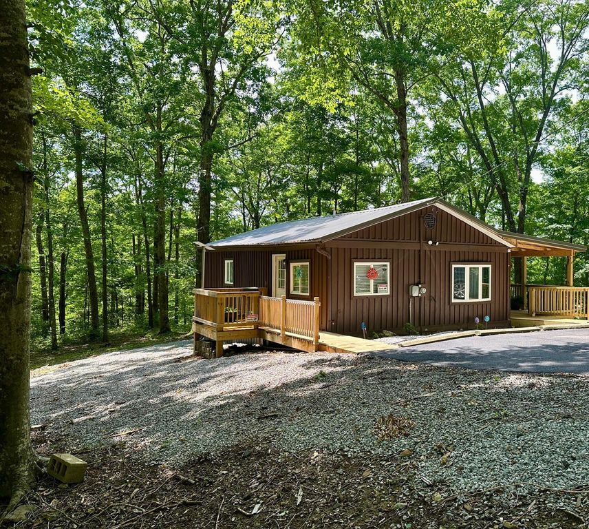 449 Johns Road, Nancy, KY 42544