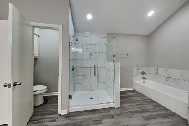 8607 Pines Place Drive, Humble, TX 77346