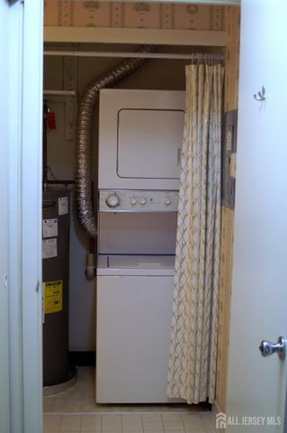 422 Ravens Crest Drive, Plainsboro, NJ 08536