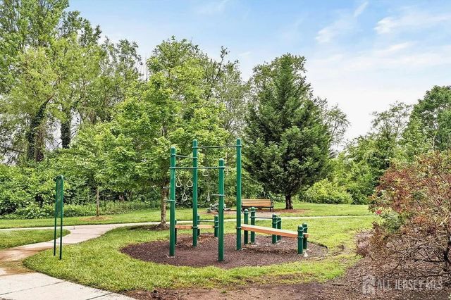 422 Ravens Crest Drive, Plainsboro, NJ 08536