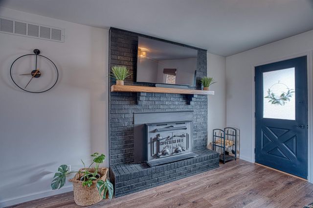 1755 Brian Drive, Newburgh, IN 47630