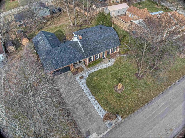 1755 Brian Drive, Newburgh, IN 47630