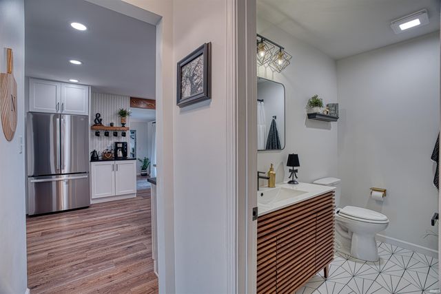 1755 Brian Drive, Newburgh, IN 47630