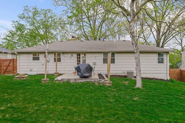 5705 W 78th Street, Prairie Village, KS 66208