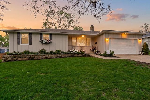 5705 W 78th Street, Prairie Village, KS 66208