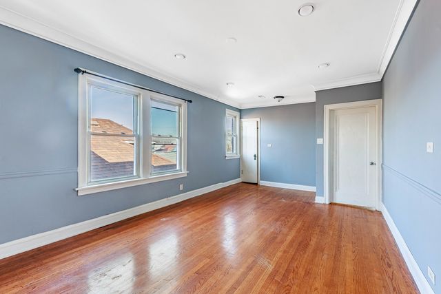 6147 S Keeler Avenue 2, Chicago, IL 60629