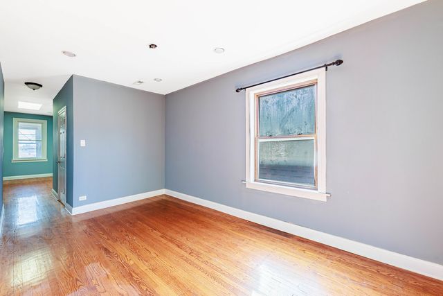 6147 S Keeler Avenue 2, Chicago, IL 60629