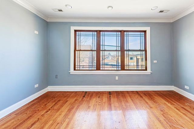 6147 S Keeler Avenue 2, Chicago, IL 60629