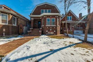 6147 S Keeler Avenue 2, Chicago, IL 60629