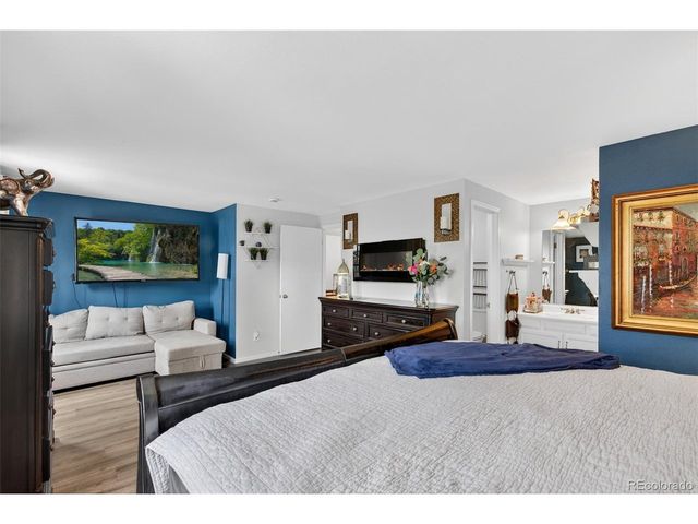 7105 S Hudson Cir, Centennial, CO 80122