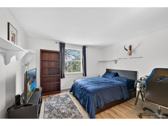 7105 S Hudson Cir, Centennial, CO 80122