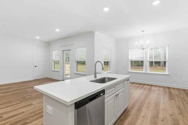 103 S Founders Way, Hattiesburg, MS 39401