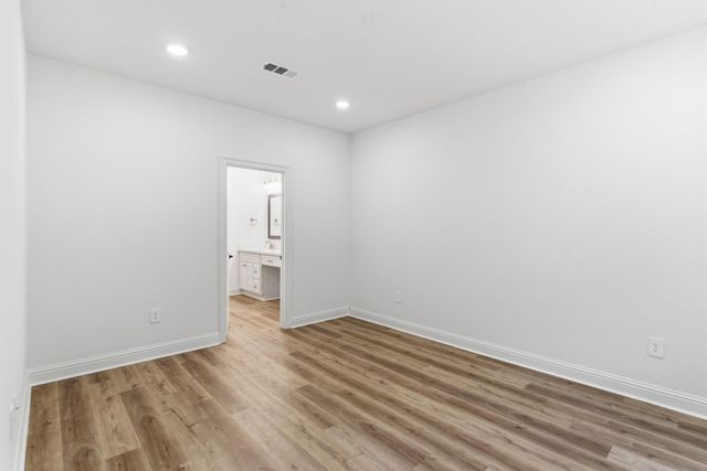 103 S Founders Way, Hattiesburg, MS 39401