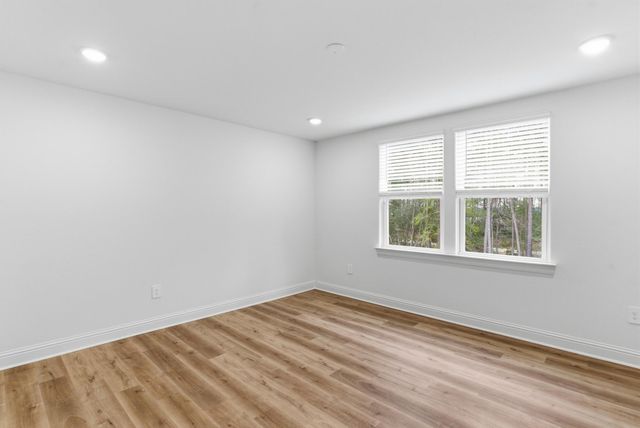 103 S Founders Way, Hattiesburg, MS 39401