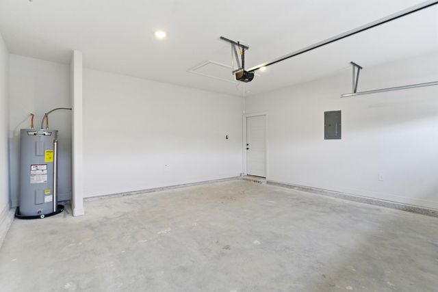 103 S Founders Way, Hattiesburg, MS 39401