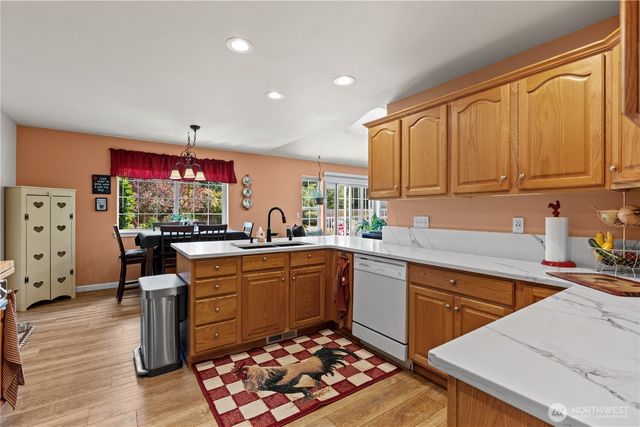 6139 86th Ave SE, Olympia, WA 98513