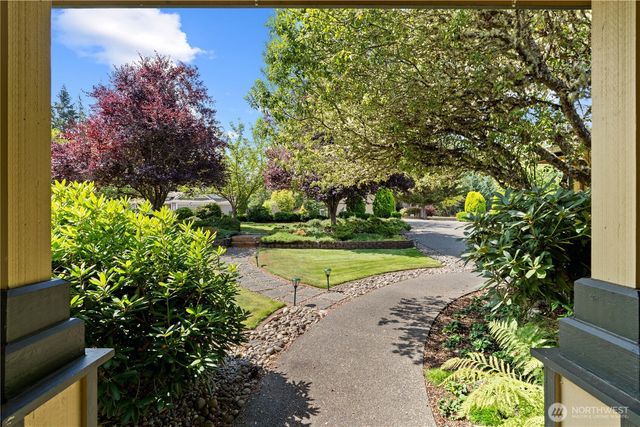 6139 86th Ave SE, Olympia, WA 98513