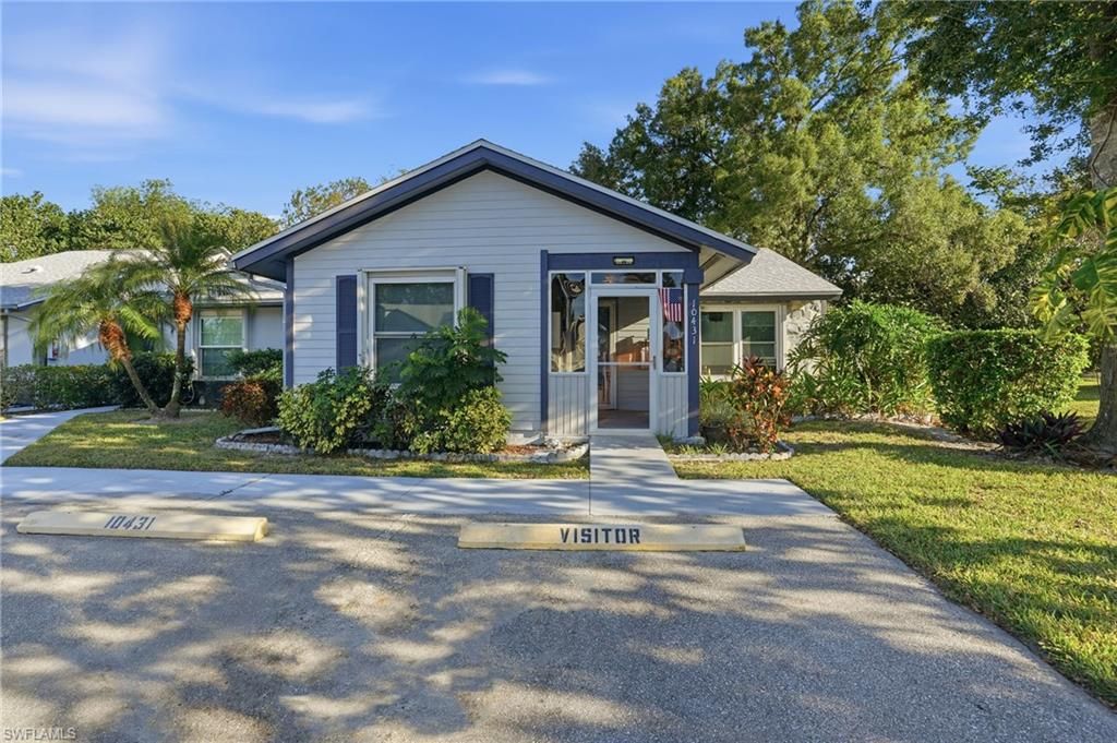 10431 New Bedford CT, LEHIGH ACRES, FL 33936 — exterior