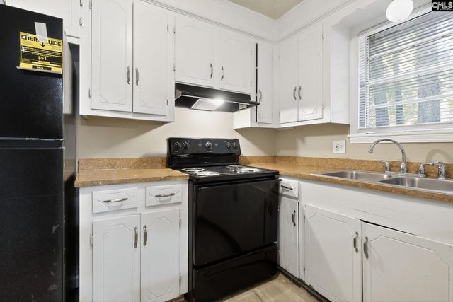 2525 Windsor Road, Cayce, SC 29033