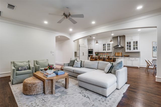 5335 Emerson Avenue, Dallas, TX 75209