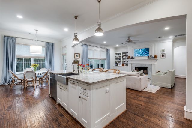 5335 Emerson Avenue, Dallas, TX 75209