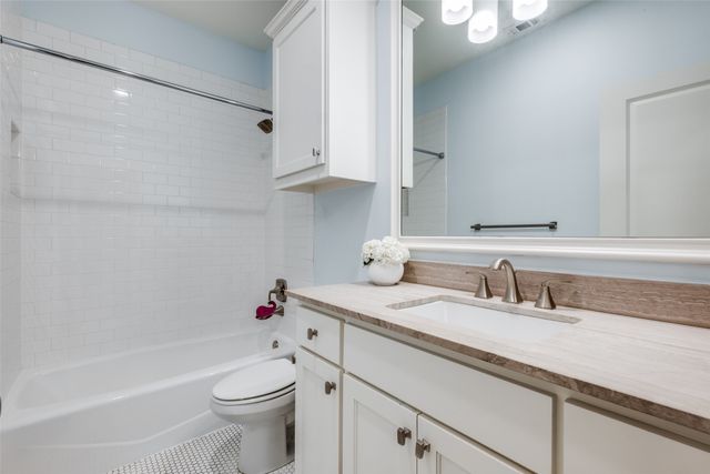 5335 Emerson Avenue, Dallas, TX 75209