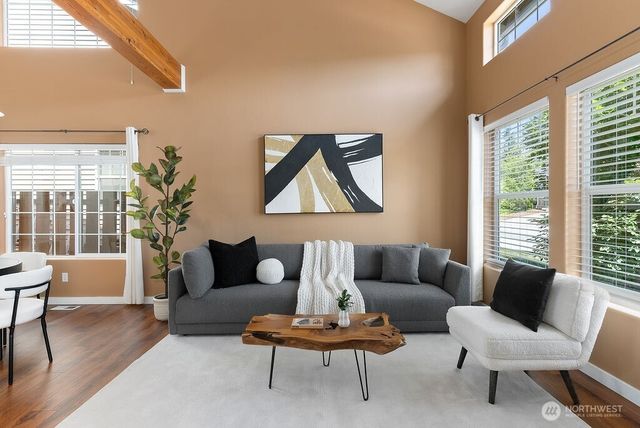 27977 251st Avenue SE, Maple Valley, WA 98038