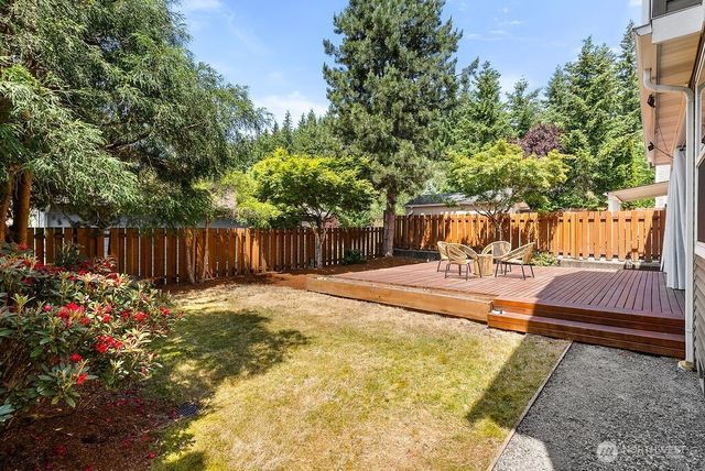 27977 251st Avenue SE, Maple Valley, WA 98038