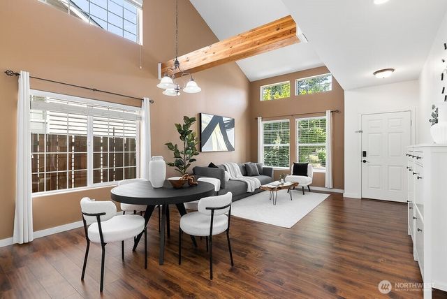 27977 251st Avenue SE, Maple Valley, WA 98038