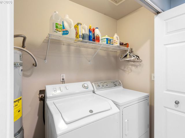 21117 Ne OSBURN Loop, Fairview, OR 97024
