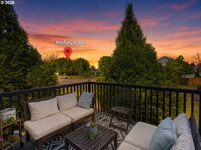 21117 Ne OSBURN Loop, Fairview, OR 97024