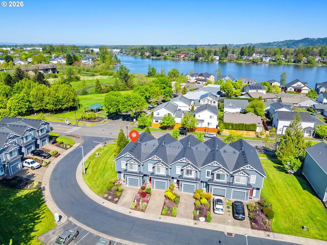21117 Ne OSBURN Loop, Fairview, OR 97024