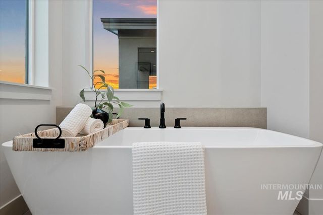 7290 W Bed Mill St, Eagle, ID 83616