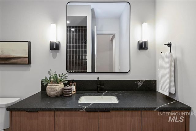 7290 W Bed Mill St, Eagle, ID 83616