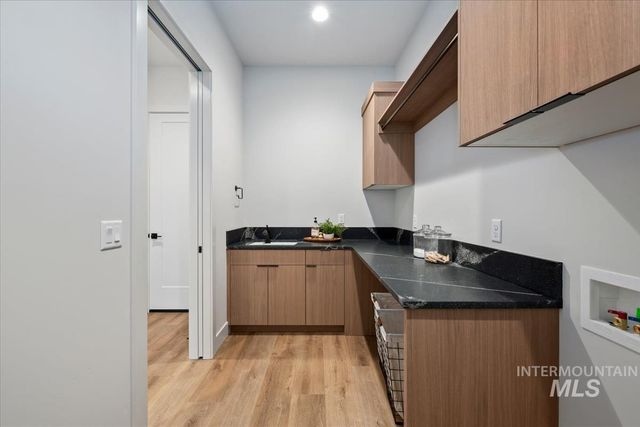 7290 W Bed Mill St, Eagle, ID 83616