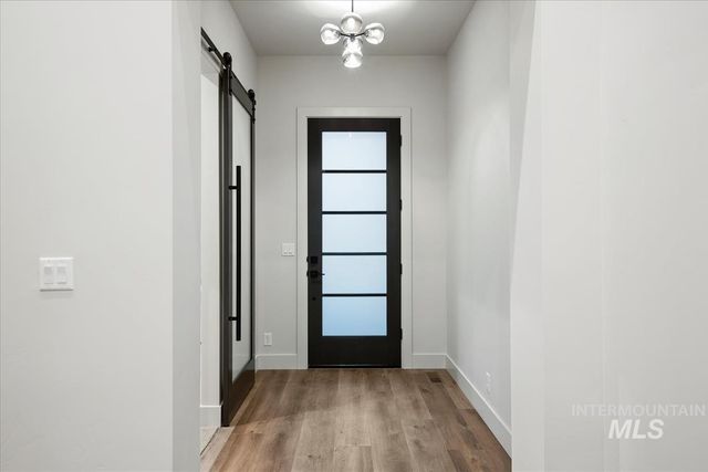 7290 W Bed Mill St, Eagle, ID 83616