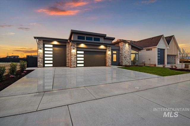 7290 W Bed Mill St, Eagle, ID 83616