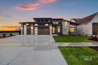 7290 W Bed Mill St, Eagle, ID 83616