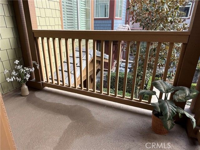 717 S Azusa C, Azusa, CA 91702